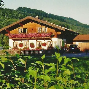 Osenstetter Apartment