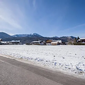 Chiemgau Idyll Apartment